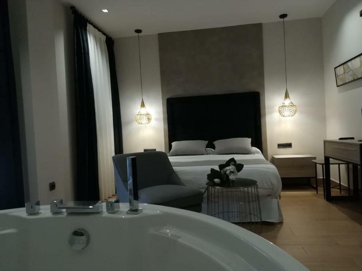 Hotel Aljibe Algar (Cadiz)